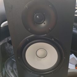 Yamaha HS8 Studio Speakers 