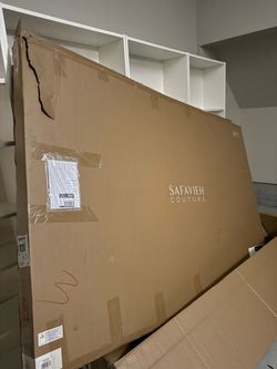 Free tv moving box!