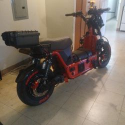 5000 WATT WILL MASON ELECTRIC SCOOTER