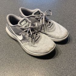 Women’s Nike Flex Contact Shoes