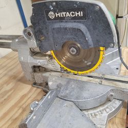 Hitachi sliding miter saw