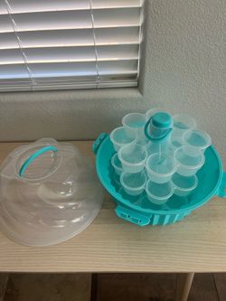 Cupcake container