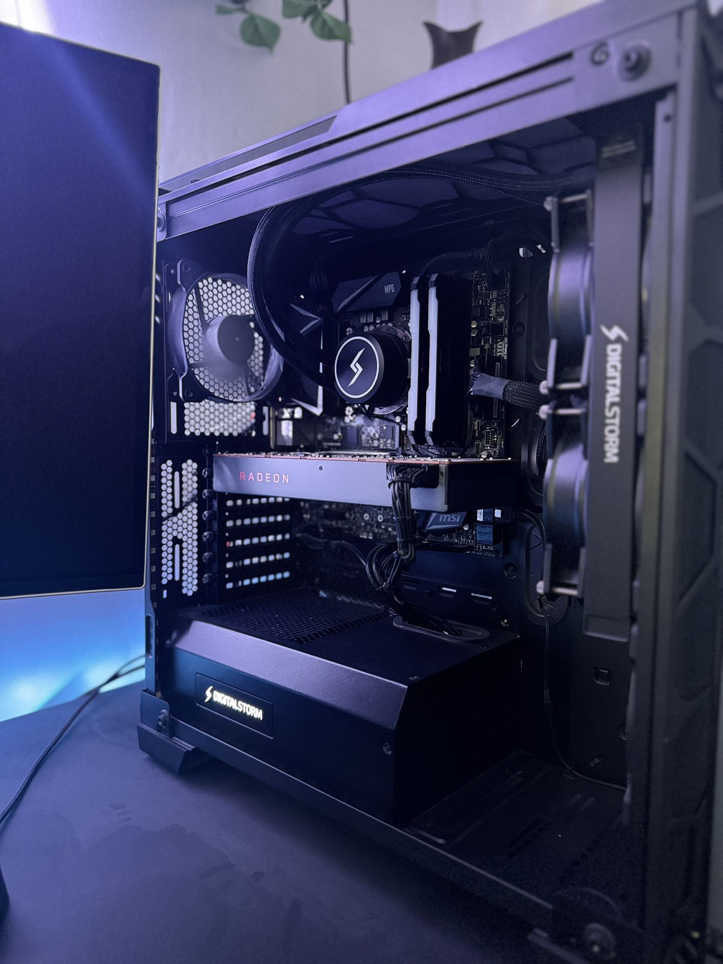 High-Performance Gaming PC for Sale – Starter PC Bundle (2 240hz monitor’s & Razor Mouse & Keyboard)
