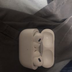 Apple AirPods Pro 2
