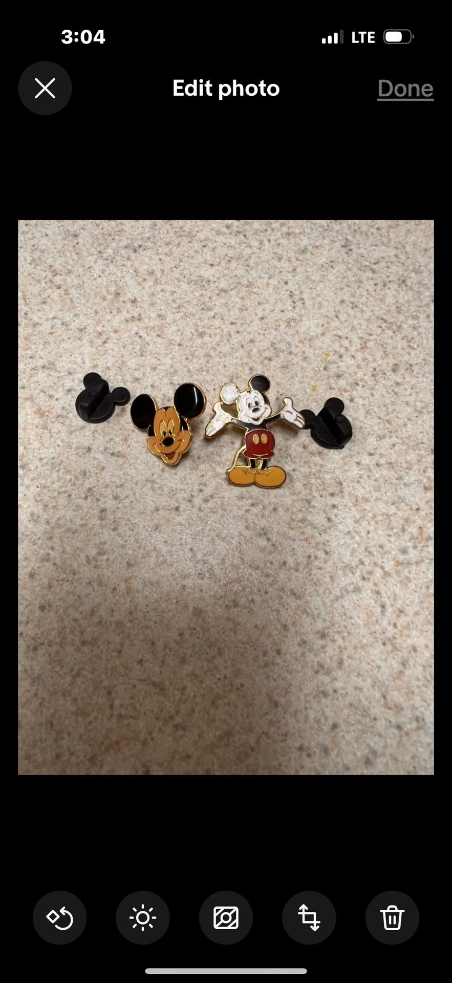 (2) Mickey Mouse Pin Arms Wide Open Walt Disney World and the 2nd Mickey mouse head WDW RARE 2000 Hug