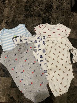 Carters baby boy set of 5 onesies 9 months