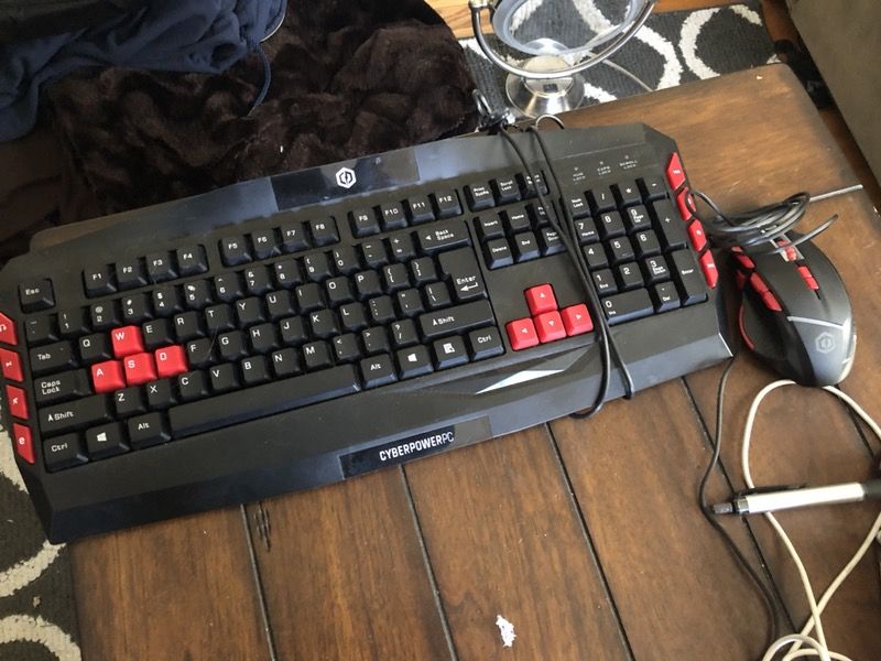 Cyberpower PC gaming keyboard and 9 button mouse.