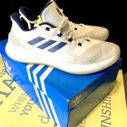 ADIDAS “ JAMES HARDEN “size 10M (great SHAPE & CONDITION:10/10)