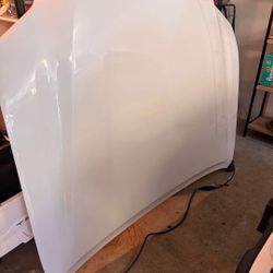 Tacoma 3rd Gen 2021 Super White Hood