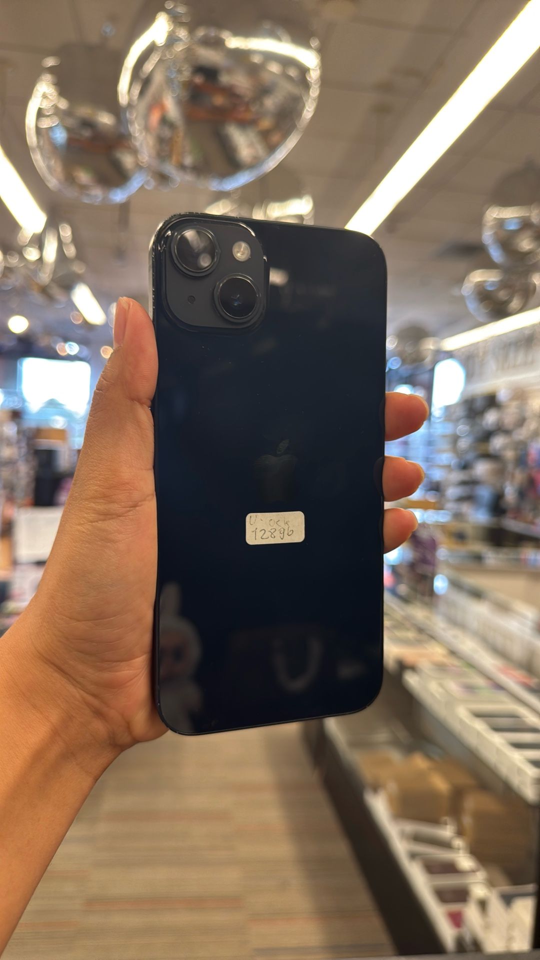 iPhone 14 Plus