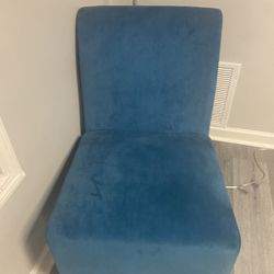 Velvet Armless Chair 