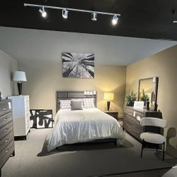 Grey 4PC Queen Bedroom Set