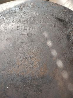 Wagner Sydney O Iron skillet