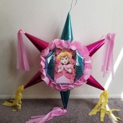 Princess Peach Pinata