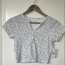 Pacsun : small - crop top TAGS STILL ATTACHED