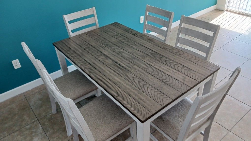 Brand New Dining Table — 6 Seats