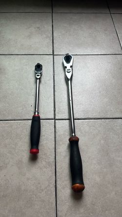 3/8 ratchet and 1/2 ratchet