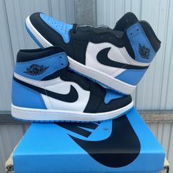 (Brand New/DS) Jordan 1 UNC // Size 11.5