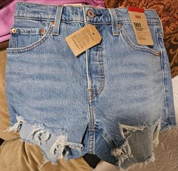 Women's Levi 501 Shorts