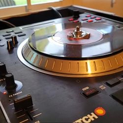 Dj