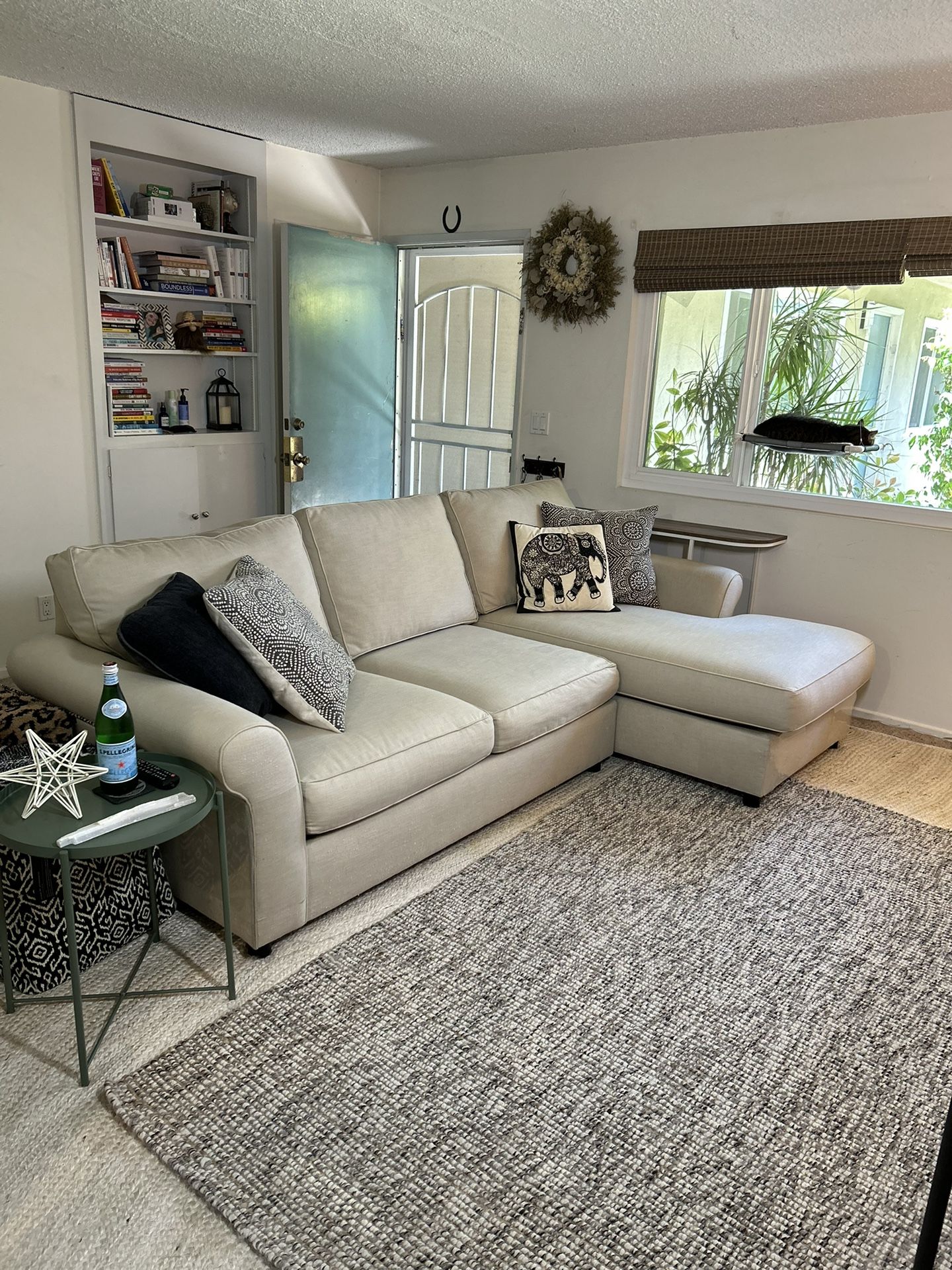 Pottery barn PB comfort Sectional With Chaise