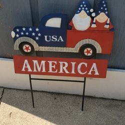 Patriotic Nombs Lawn Ornaments