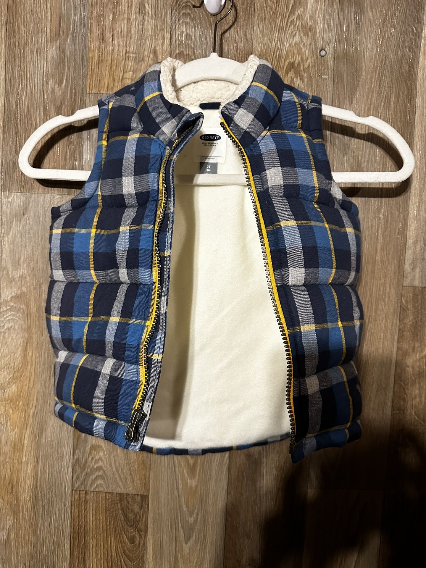 Old Navy Toddler Boys Winter Puffer Vest Blue Plaid Flannel Fleece Lined Size 2T