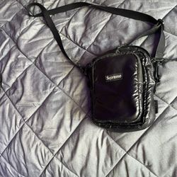 supreme shoulderbag