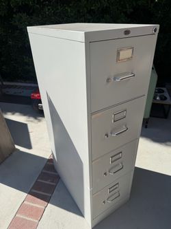 Office Depot 4 drawer Filing Cabinet - Metal