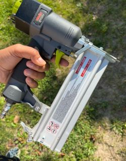 The Craftsman Evolv Pneumatic Nailer