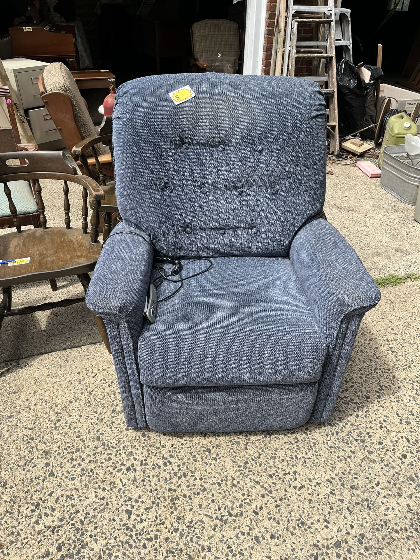 Powerlift Recliner Chair
