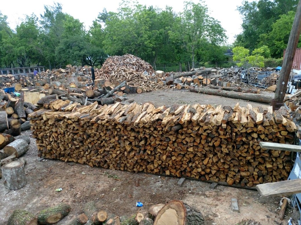 Seasoned firewood BBQ