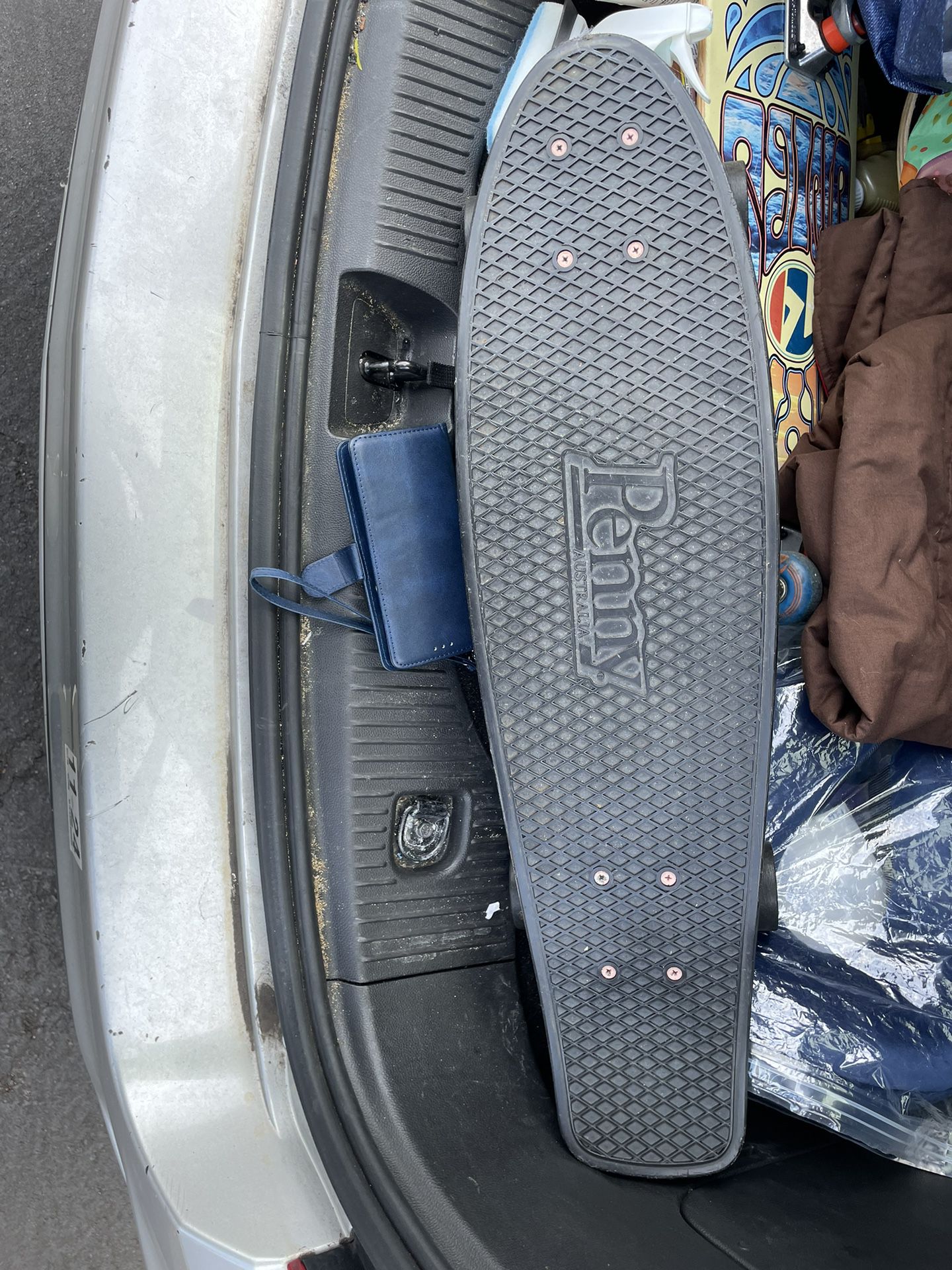 Excellent condition skateboard
