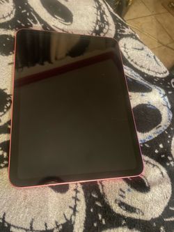 Apple iPad a16 10th generation locked no lowballers I will not deal with you