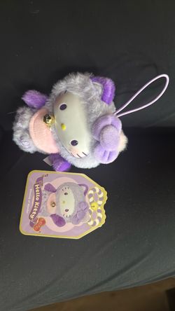 Hello kitty plush pendant
