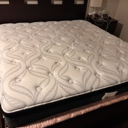 King Sized Hybrid Mattress 