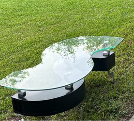 Coffee table modern glass
