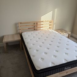 Full Size Bed Set - Like New