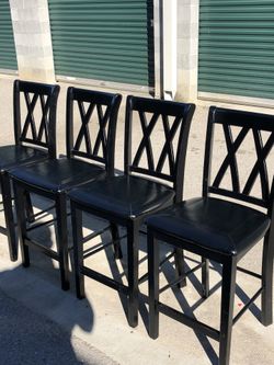 $35 Each Chair Price Firm/ $35 Cada Silla Precio Firme