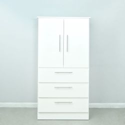 WARDROBE  // ARMARIO 