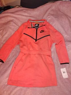 Adorable Nike Girls Size 6x 