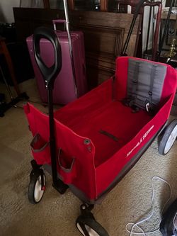 Radio Flyer Folding Wagon with Seats