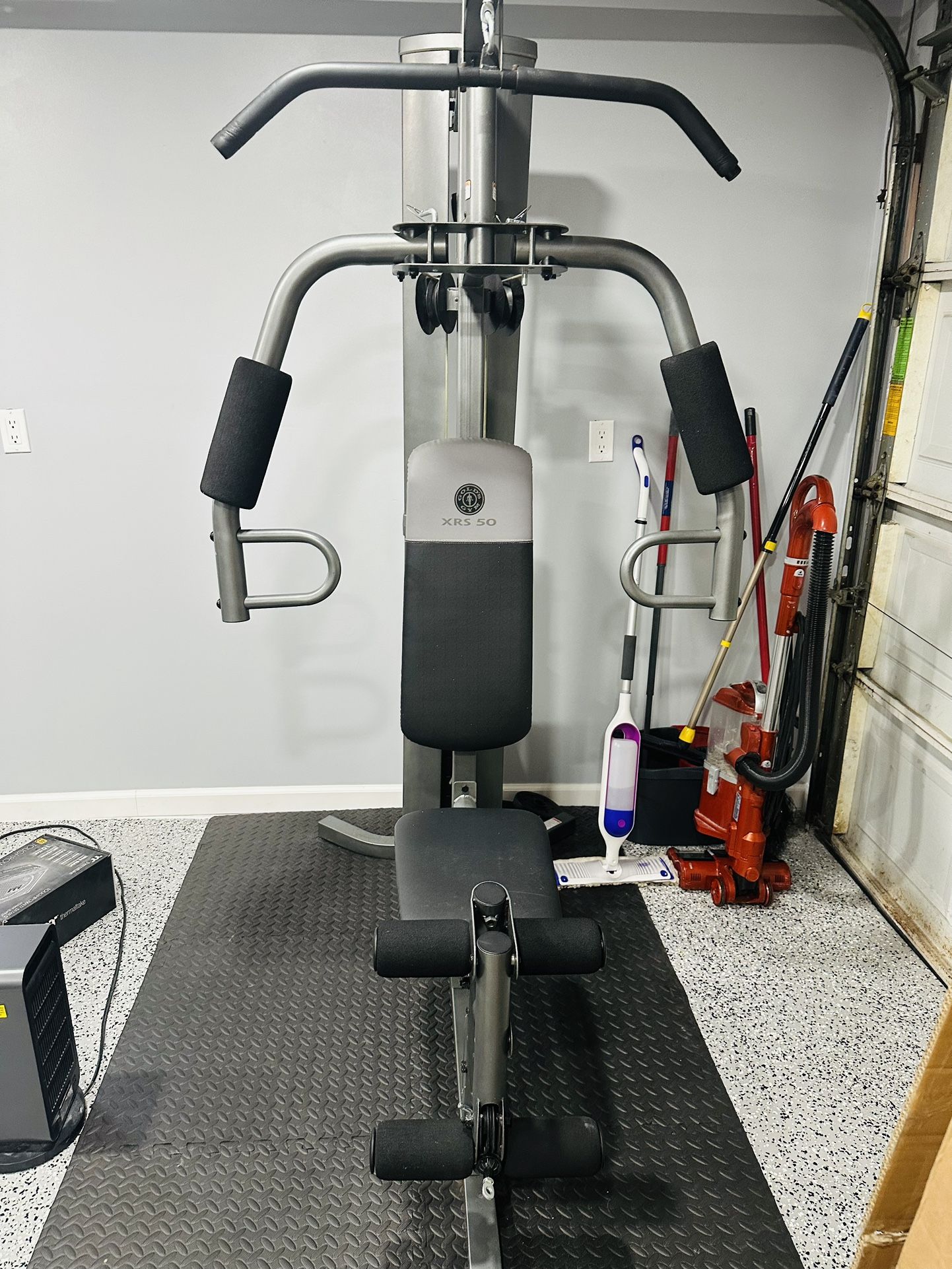 Gold's Gym XRS 50 Home Gym System 