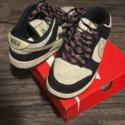 Nike Dunks Suede Size 7y