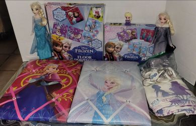 Disney Frozen Bundle of 9