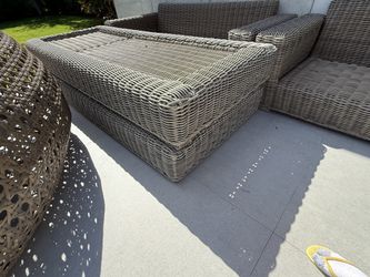 Restoration Harware Outdoor Furniture - $ 400 C/U