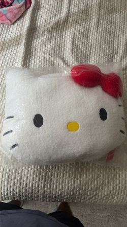 HELLO Kitty pillow