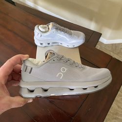 On - Cloudzone Shoes 
