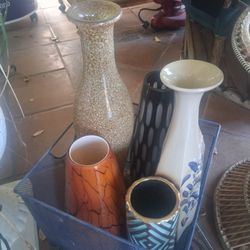 Vases  mixed take  all 20.00