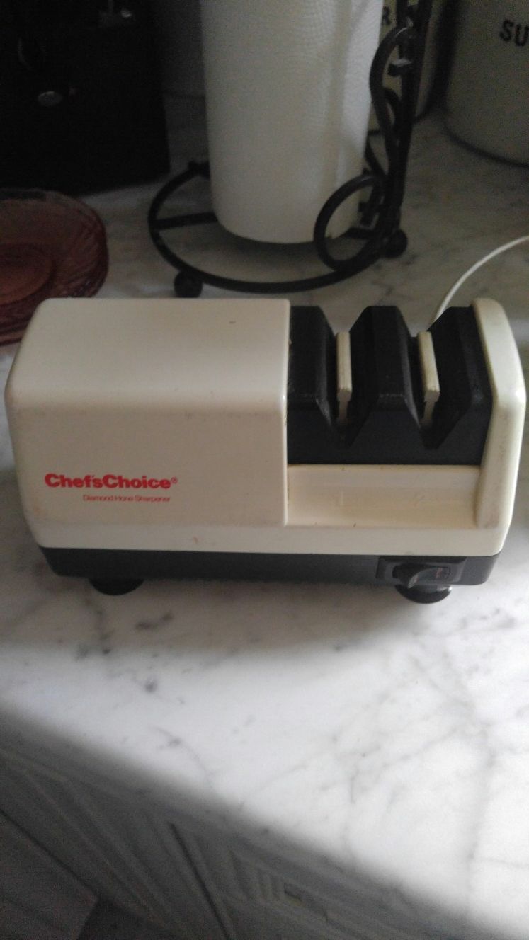 Chefs Choice knife sharpener